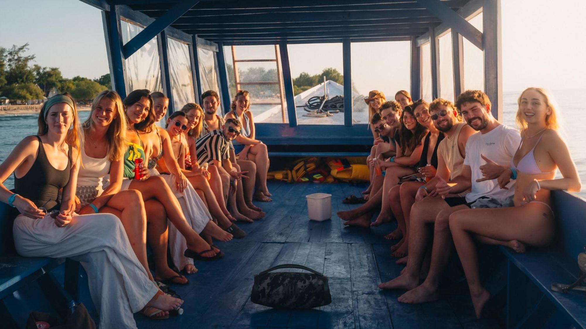 Atlas Gili Party Hostel Gili Trawangan Dış mekan fotoğraf
