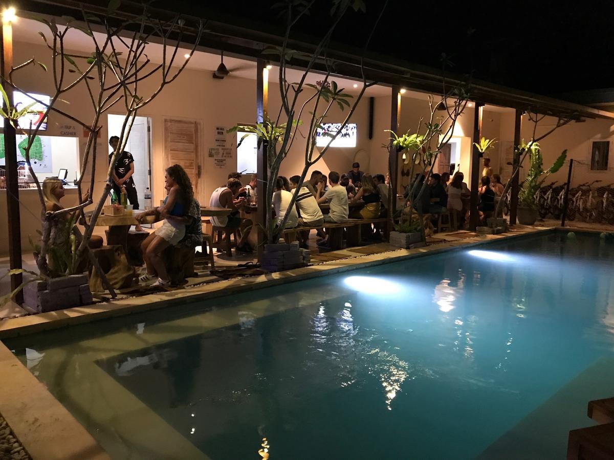 Atlas Gili Party Hostel Gili Trawangan Dış mekan fotoğraf