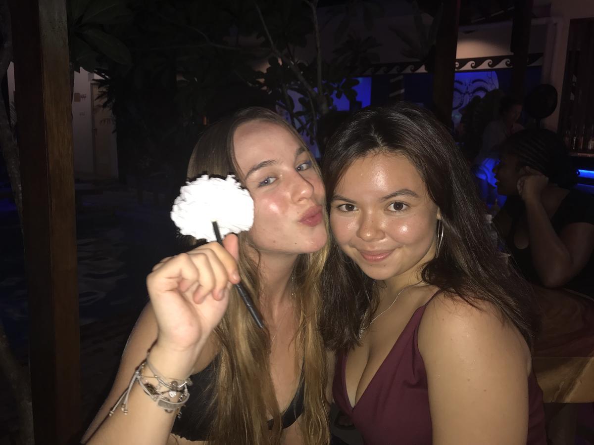 Atlas Gili Party Hostel Gili Trawangan Dış mekan fotoğraf