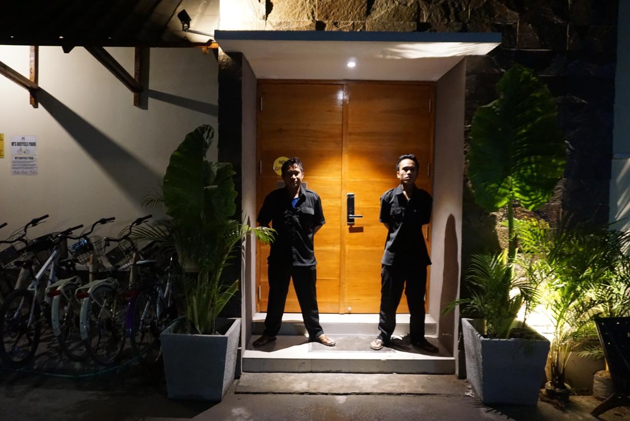 Atlas Gili Party Hostel Gili Trawangan Dış mekan fotoğraf