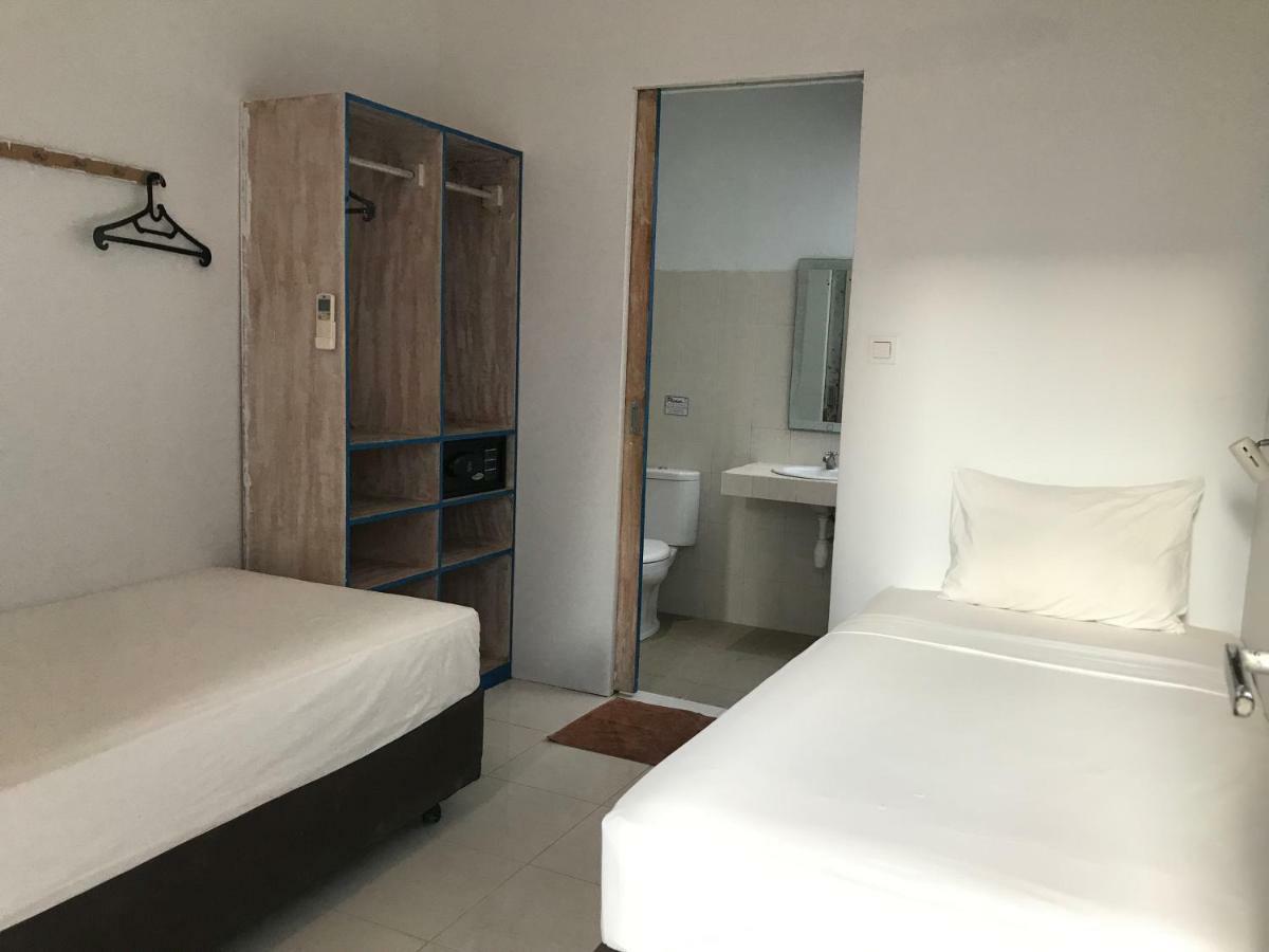 Atlas Gili Party Hostel Gili Trawangan Dış mekan fotoğraf